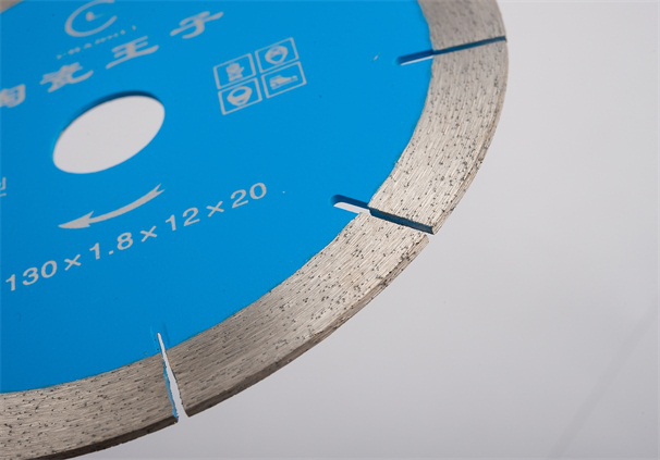 金剛石顆粒加工工藝影響著陶瓷切割片什么牌子好？